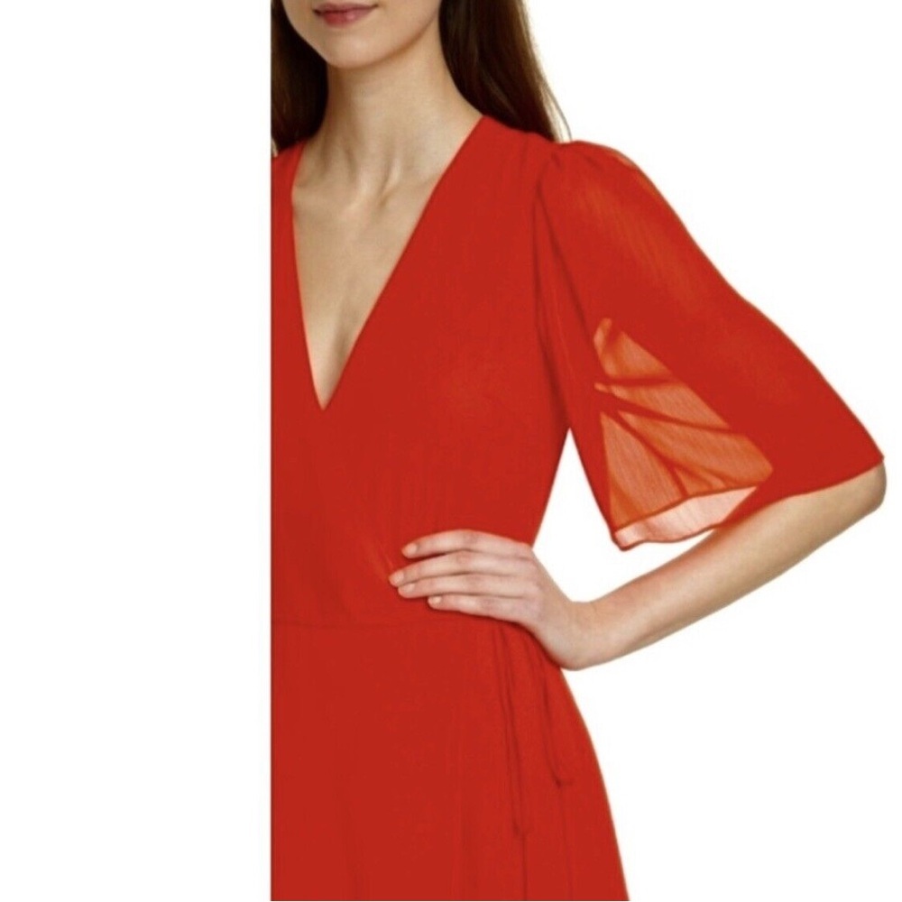 Alice + Olivia Siri Wrap Midi Dress in Red Poppy Size 4 - Picture 2 of 10